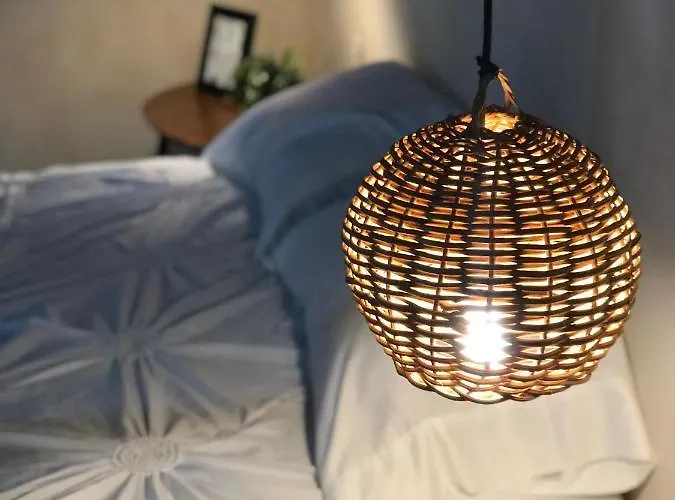 Bayou Hotel 2*